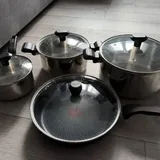 Стиралка Haier, робот-пылесос Xiaomi, фен Dyson, кастрюли и сковородки Tefal 5