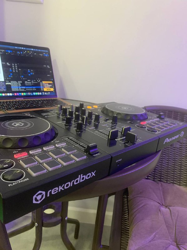 Диджейский пульт Pioneer DJ 2