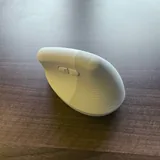 вертикальная мышка Logitech Lift 3