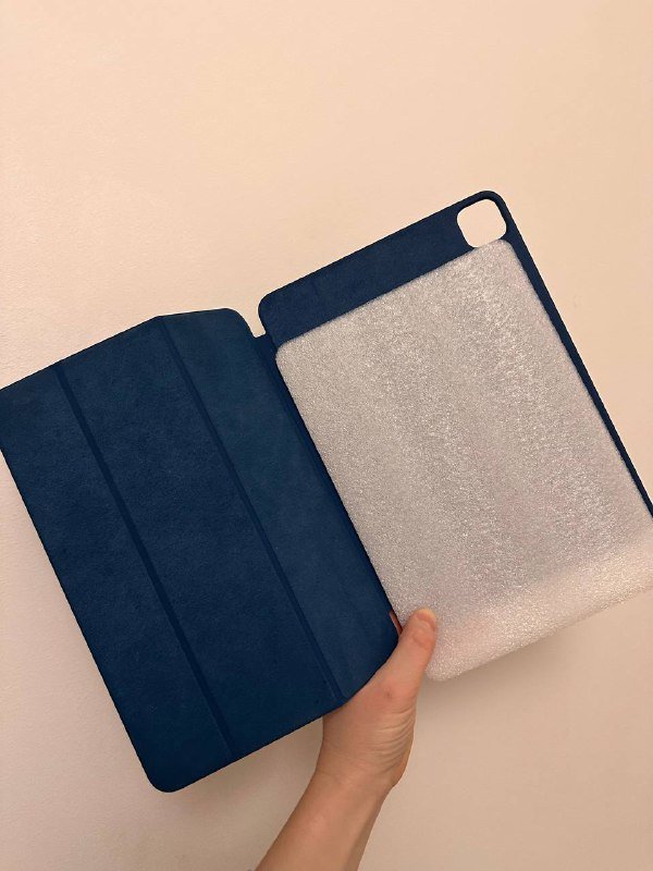 Чехол для iPad магнитный синий 2