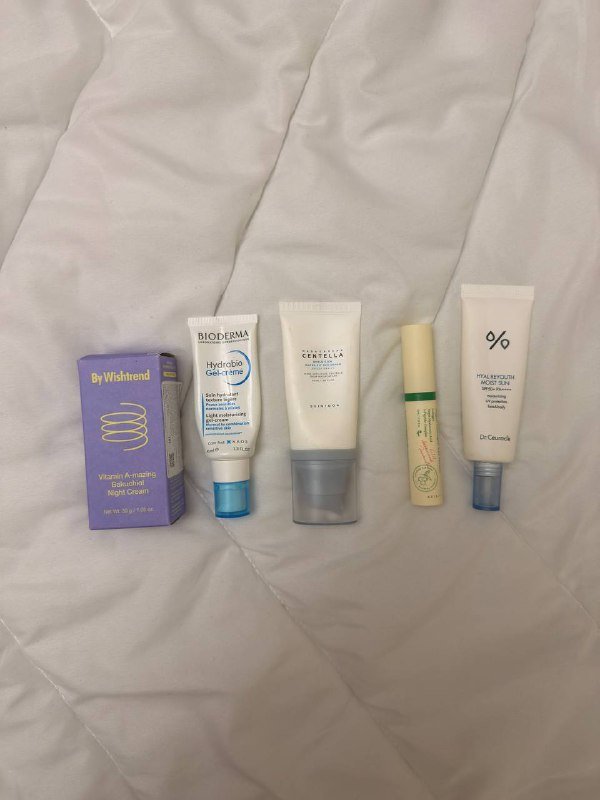 Соковыжималка, йогуртница, кожаный плащ, мольберт, косметика, сапоги на каблуке 7