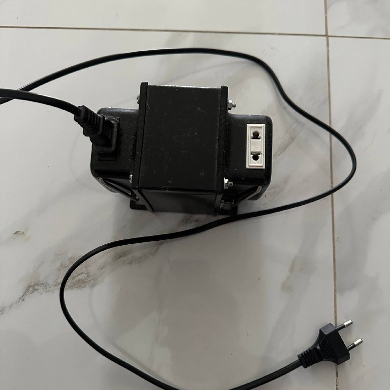 Конвертер 220V в 120V 1000W для американских вилок 2