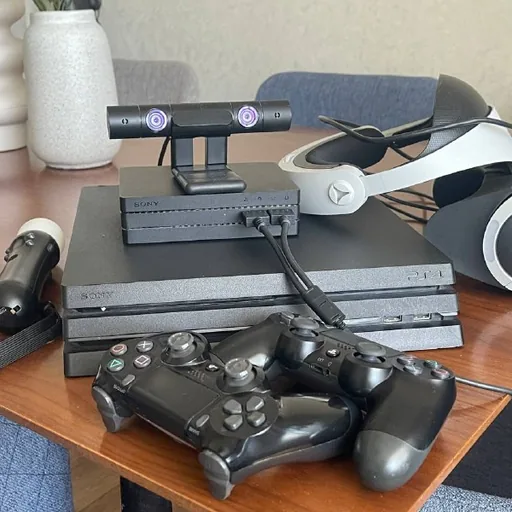 PS 4 Pro 1TB, PS VR, геймпады, Move