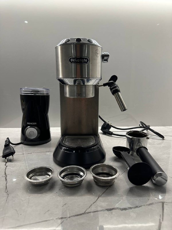 Кофемашина DeLonghi Dedica EC685.M и кофемолка 3