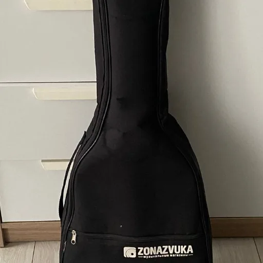 Детская гитара 1/2 с чехлом