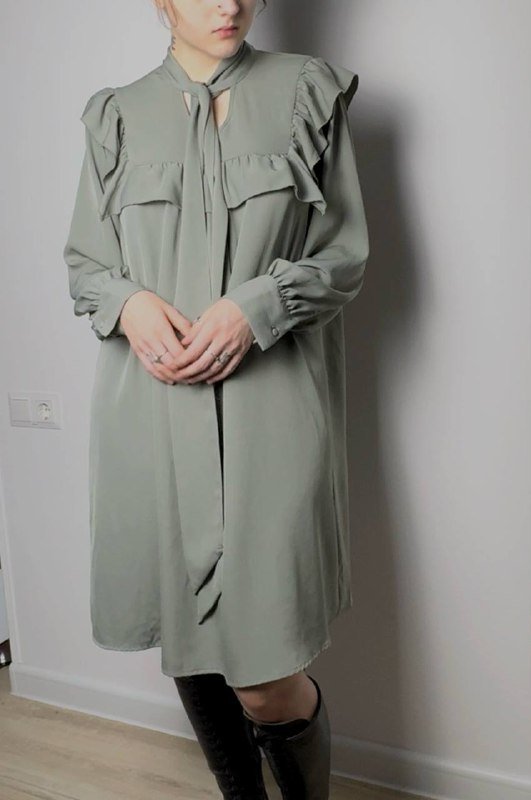 Маска металлическая, баска, белые рукавчики, платье, жакет, шопер, тапочки, органза, вешалка для украшений 9