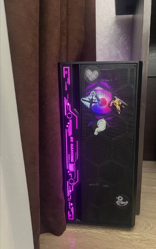 Компьютер с RTX3060 12GB и 16GB RAM, 512SSD, 1TB HDD, 600W, мониторы HP 23xi и 2E Gaming, клавиатура HyperX Alloy 65, микрофон HyperX Solocast