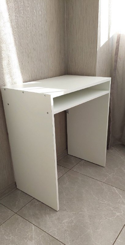 Офисный компьютерный стол ИКЕА 3