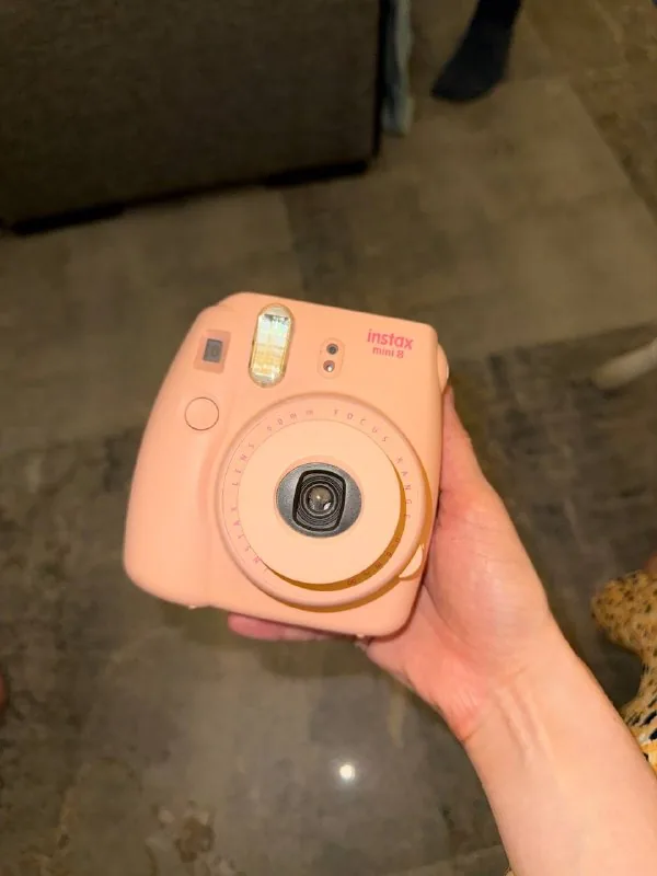 Fujifilm Instax Mini 8 1