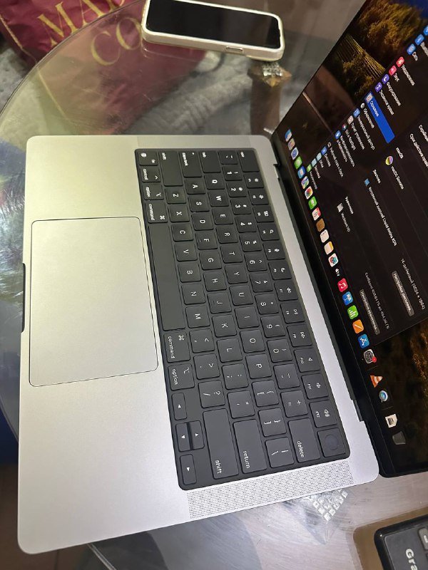 MacBook Pro M3 8/512 Гб 3