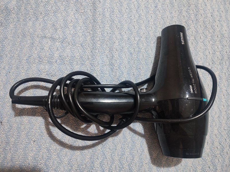 Фен Philips Pro