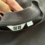 Рубашка Zara, футболка Uniqlo 3