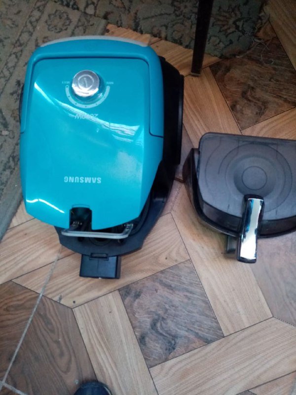 Пылесос Samsung 4