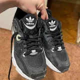 Кроссовки Adidas Astir low-top 1
