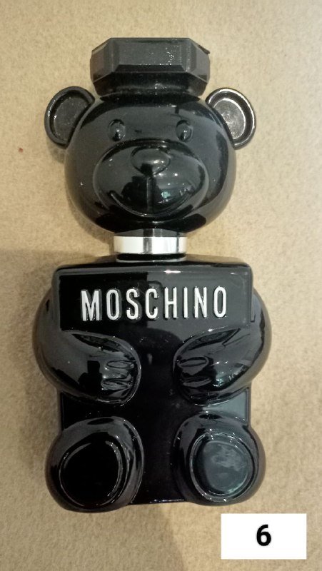 Ботинки Elbrus, куртка косуха, куртка Armani, джинсовые шорты, рубашка, духи, футболка 6