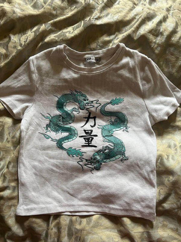 юбка, платье, белая футболка, чёрный лонгслив 3