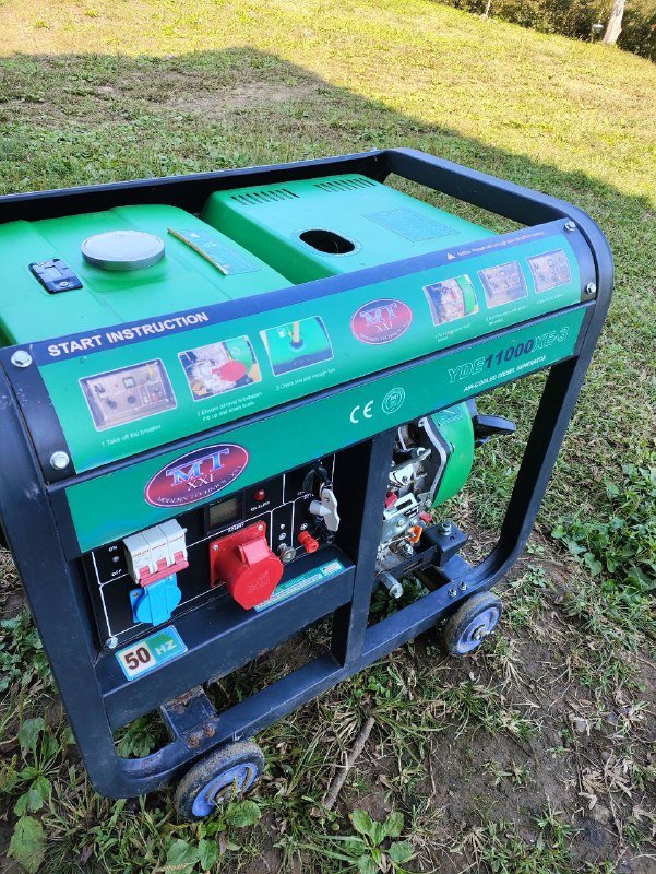 Дизельный генератор 9 kVA YDE11000XE-3 3