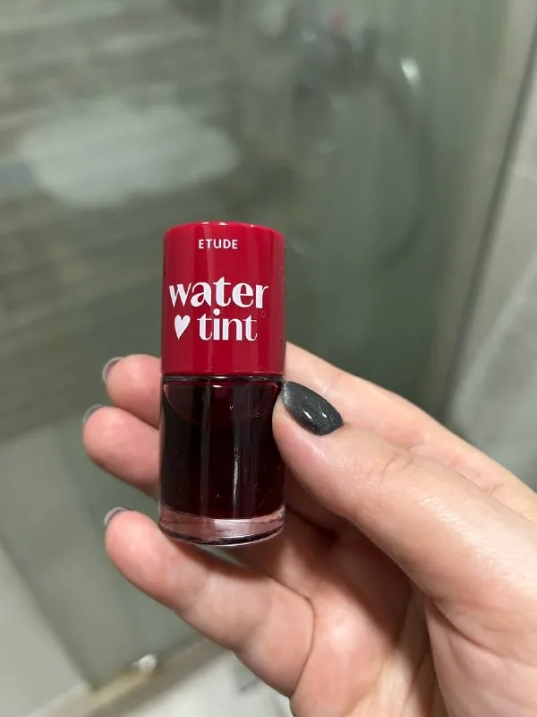 Etude тинт, Art-Visage скульптор, Lime Crime блеск, Givenchy блеск, YSL средство для губ, Fenty хайлайтер 1