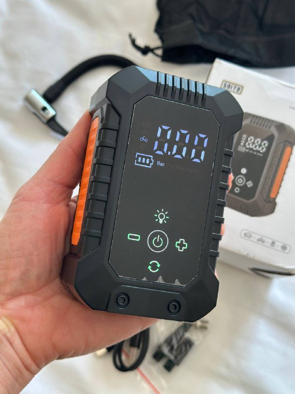 Портативный компрессор с Power bank 2000mAh