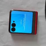 Motorola RAZR Plus 2023 4