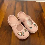 Crocs Echo Mary Jane 1