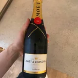 Moët, коврик в ванную, ортопедическая подушка, комплект белья 1