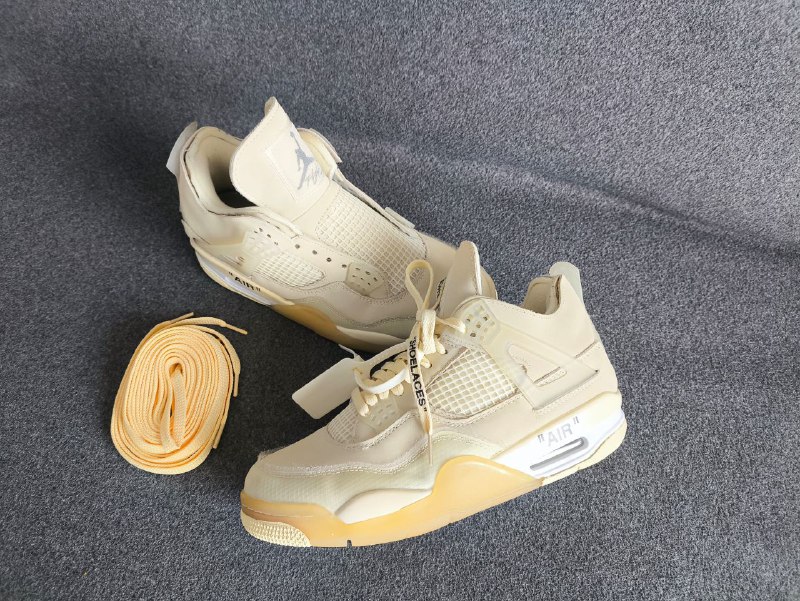 Air Jordan 4 SP x Off-White 2