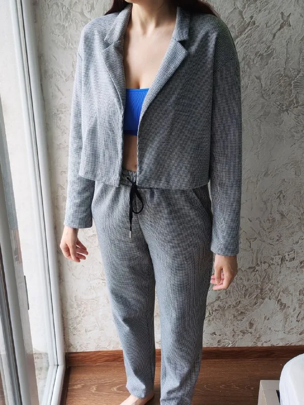 Костюм Bershka: брюки и пиджак 1