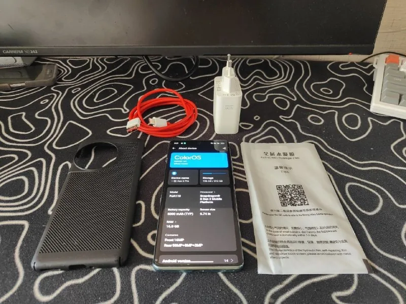 OnePlus Ace 2 Pro, умные часы Ticwatch Pro 1