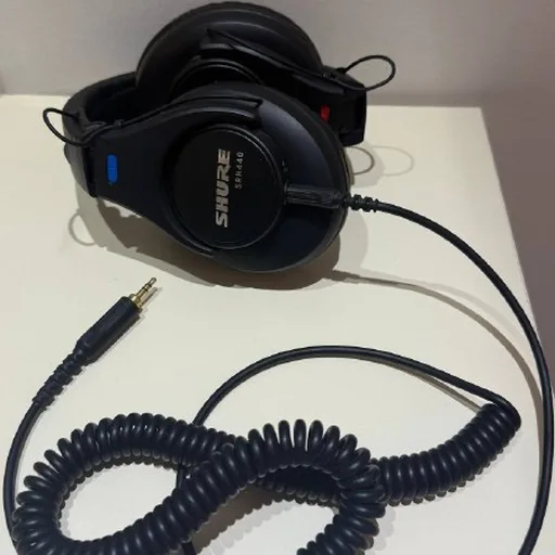 Shure SRH440 headphones