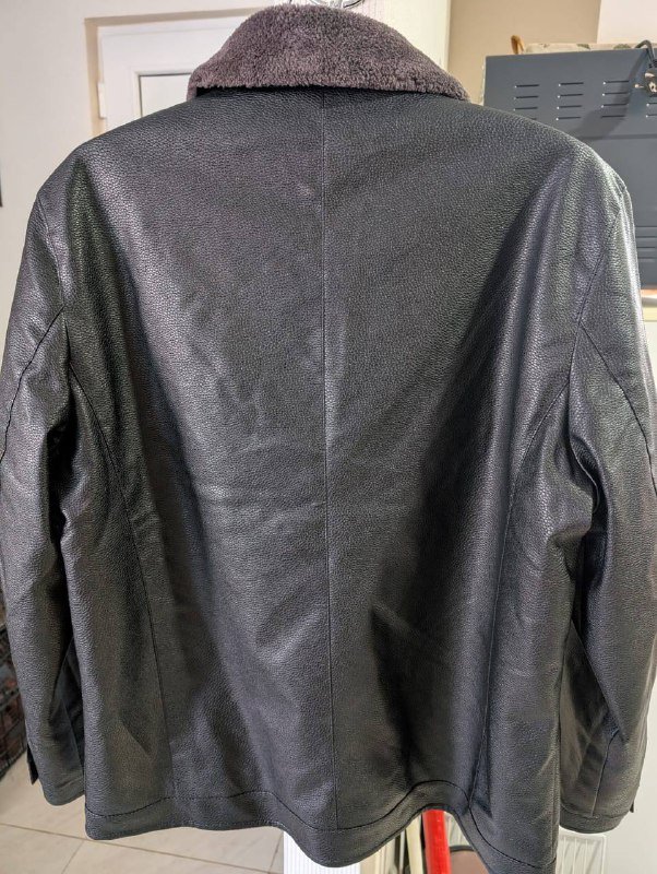 Кожаная куртка искусственная кожа XL
