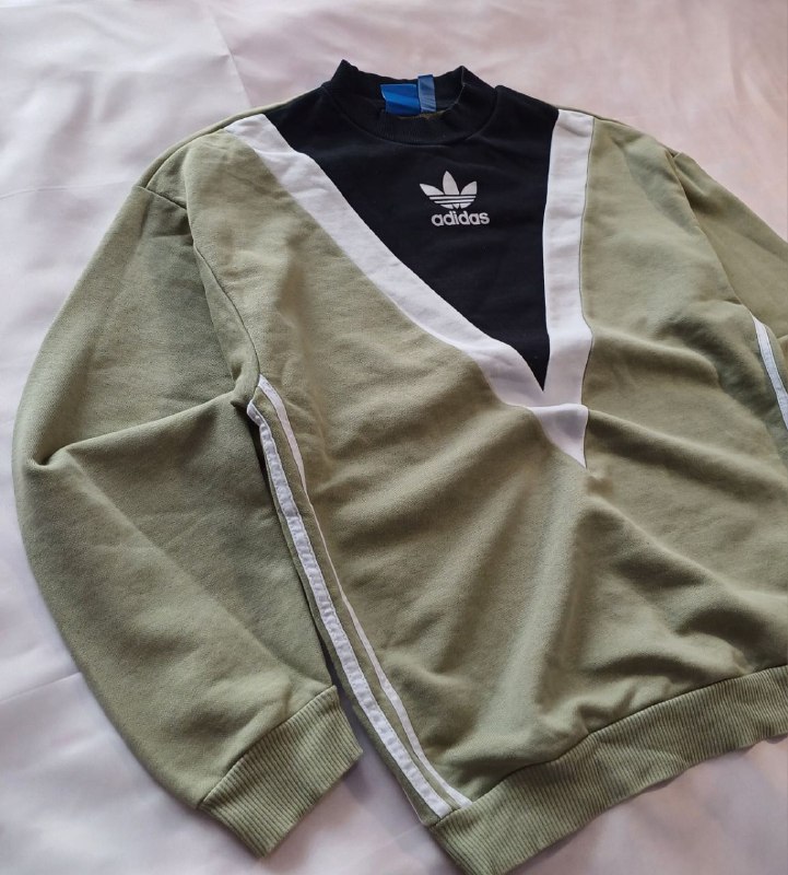 Adidas Sweater 2