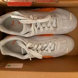 Женские кроссовки Puma Speedcat 3