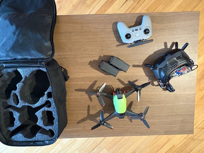 DJI FPV Drone с комплектом очков, пультом, АКБ, пропеллерами 3