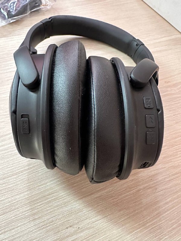 Беспроводные наушники Toyota Bluetooth