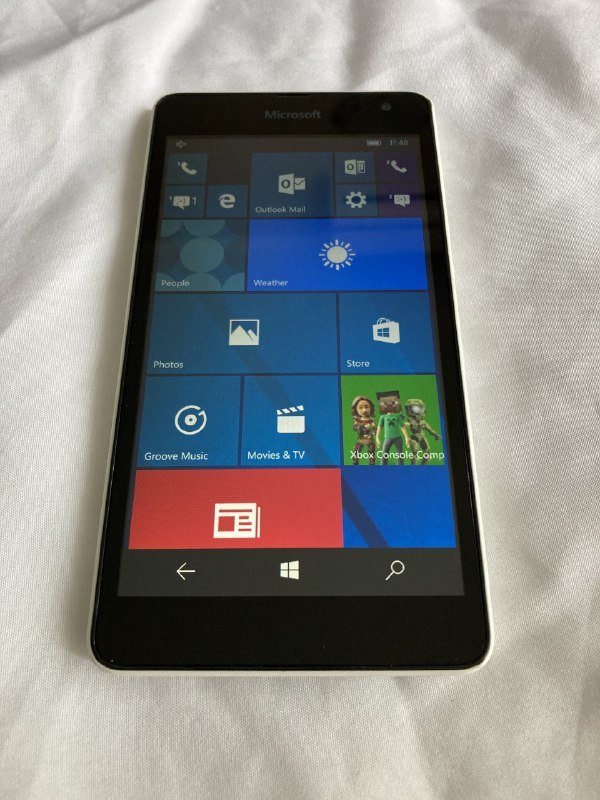 Microsoft Lumia 535 Dual SIM телефон