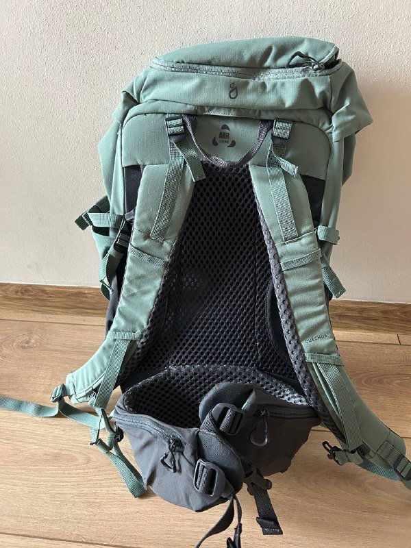 походный рюкзак Quechua MH100 35L