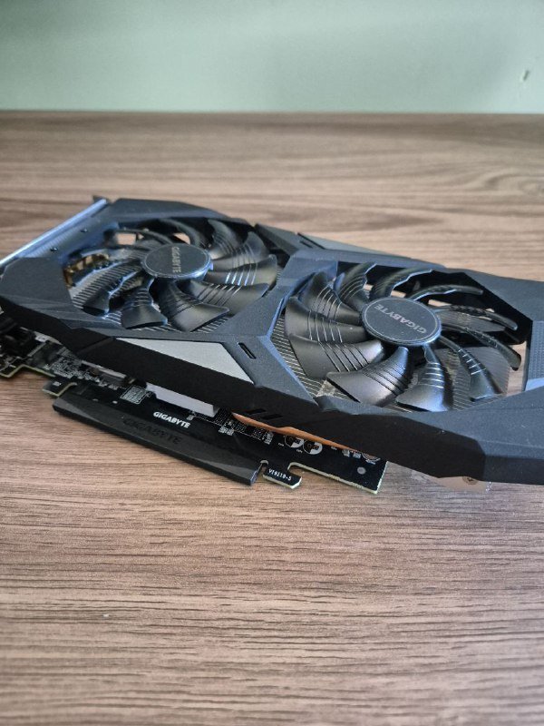 Видеокарта GIGABYTE GeForce GTX 1650 SUPER 4Gb 2