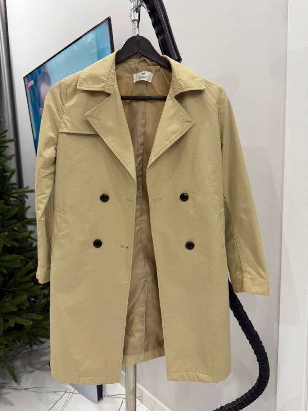 Пальто, кофта, джинсы, мокасины для детей 2