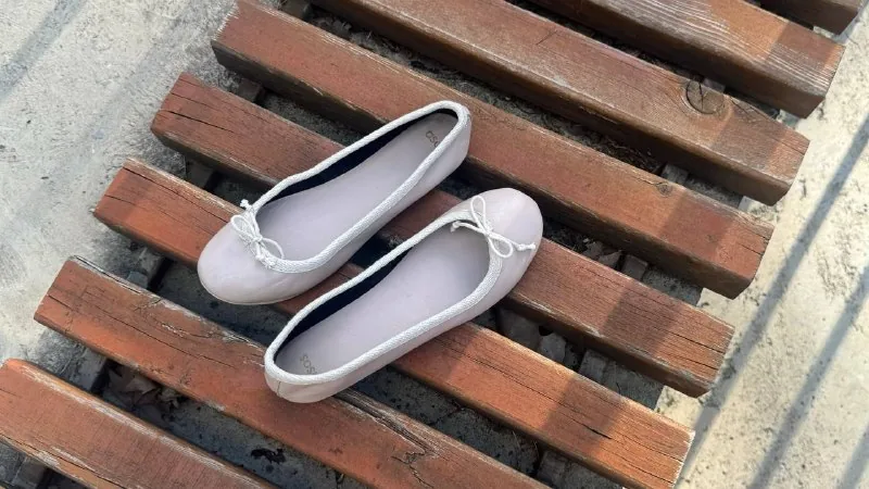 Leather ballet flats 1
