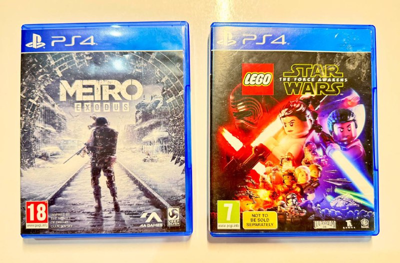 Диски PS5 и PS4 с играми 6
