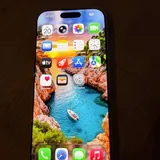 Айфон 17 256 ГБ eSIM 8