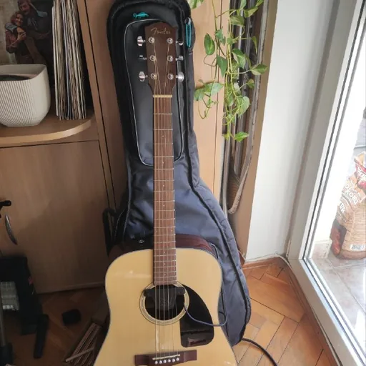 Акустическая гитара Fender CD-60 NA V3, чехол Thomann