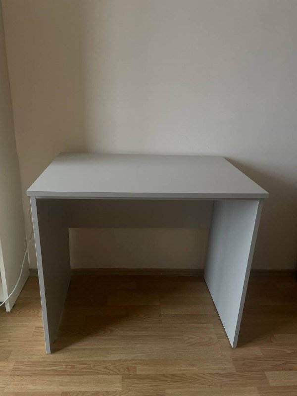 Стол из МДФ 800х550