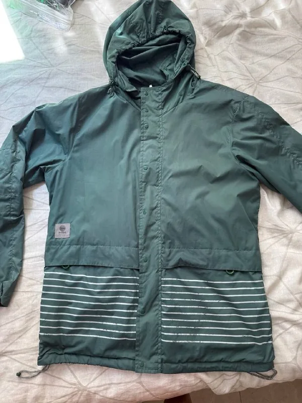 Ветровка Pull&Bear 1