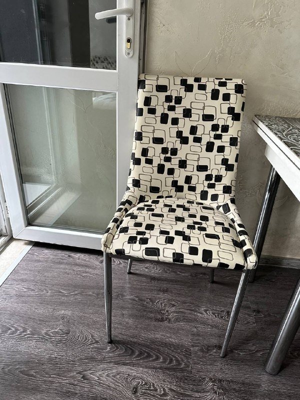 Стол, стулья 2