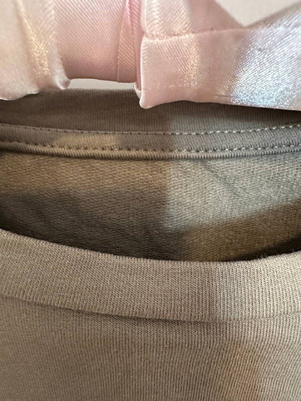 Футболка хаки новая 2