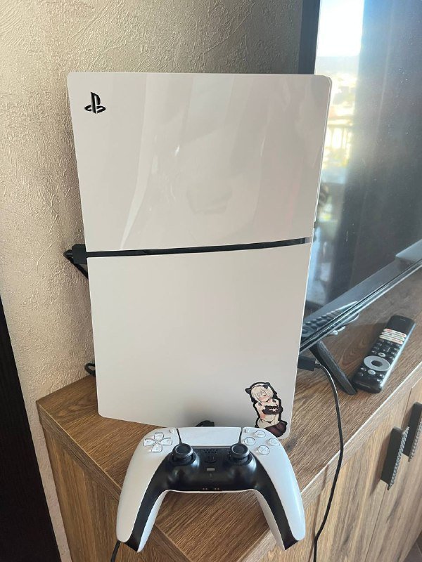 PS5 Slim 1TB с джойстиком