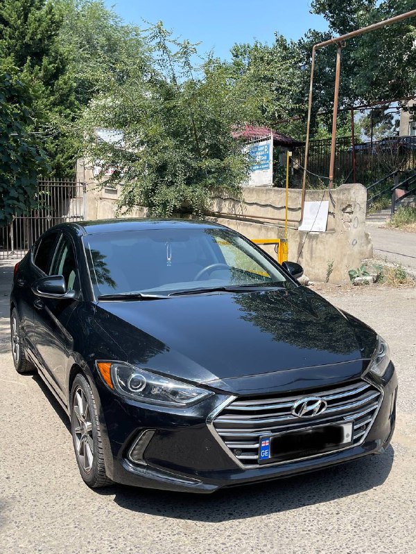 Hyundai Elantra 2018 2