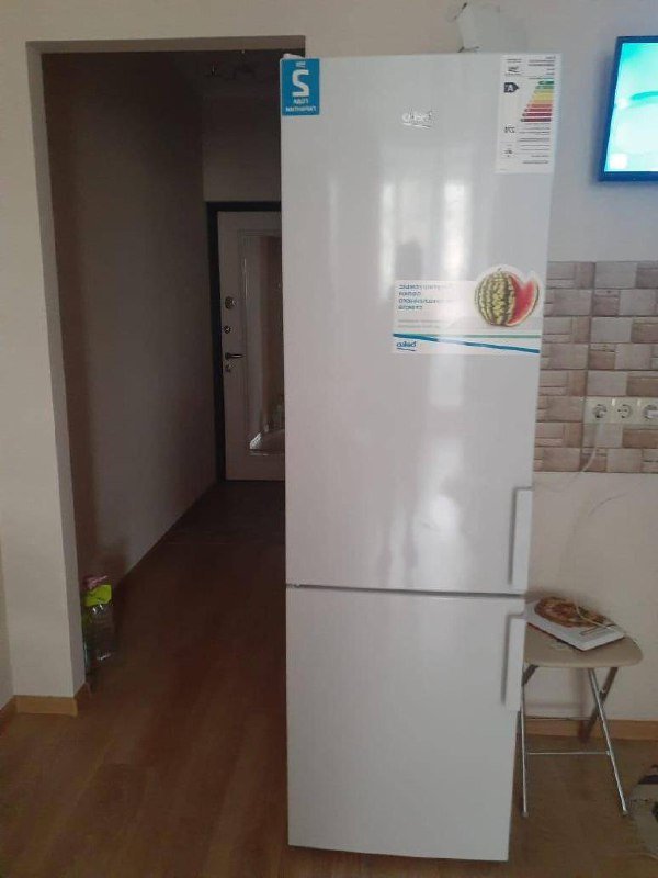 Диван угловой, сумка, коляска 3 в 1, лего набор, холодильник Beko, стиральная машина Samsung, цифровое пианино Yamaha P-105, смартфон Xiaomi Redmi 12, бинокль Б12 советский, беговая дорожка Evo M 5